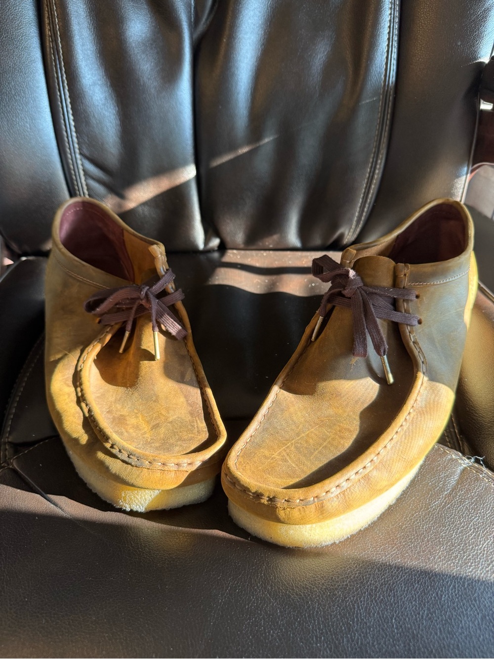 Clarks Wallabee Low Moccasin Dark Brown Leather Size 14